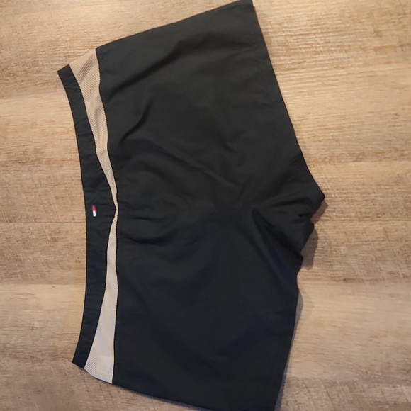 Tommy Jeans Vintage Board Shorts. Size 13 - Picture 3 of 6